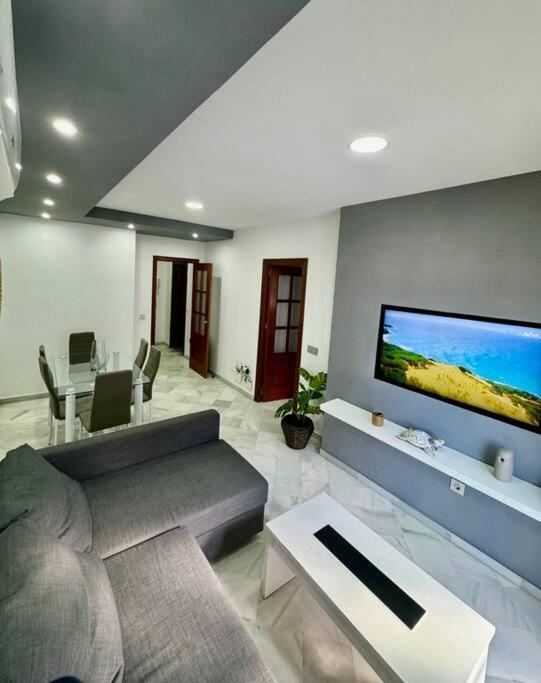 Piso Centrico Y Tranquilo Con Garaje Incluido Apartment Sanlúcar de Barrameda Exterior foto