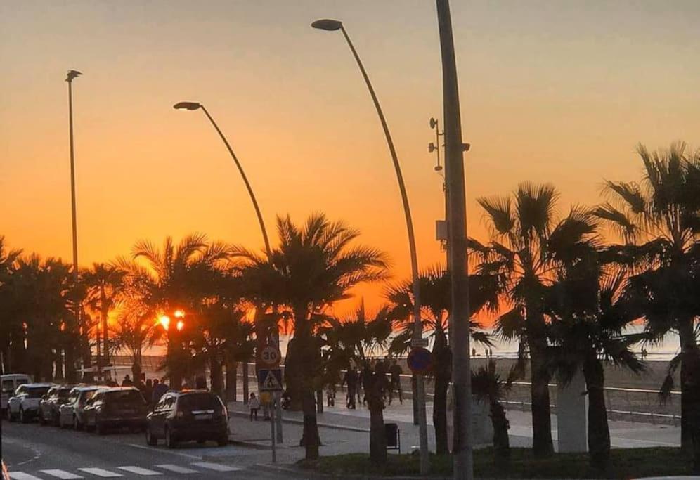 Piso Centrico Y Tranquilo Con Garaje Incluido Apartment Sanlúcar de Barrameda Exterior foto
